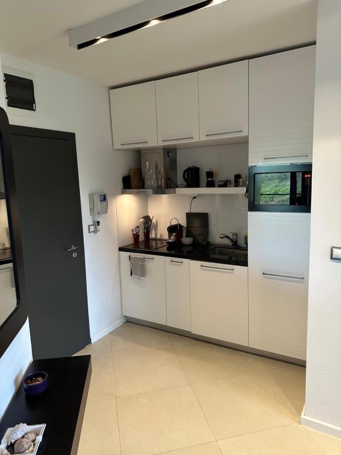 Apartment Sand Lilies Sosopol Exterior foto