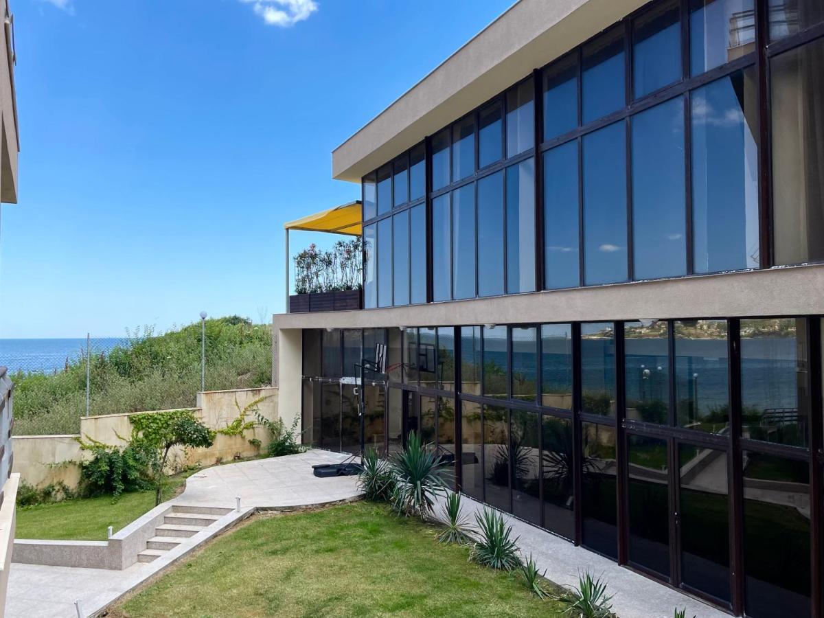 Apartment Sand Lilies Sosopol Exterior foto